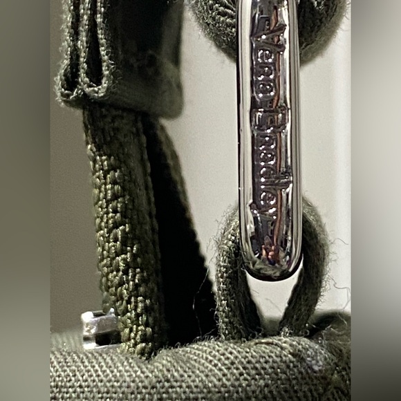 Vera Bradley Triple Zip Crossbody Purse - Picture 2 of 15